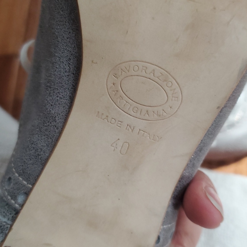 Sundance Lucette Shimmer Silver Women's Heeled Oxfords - Picture 6 of 8